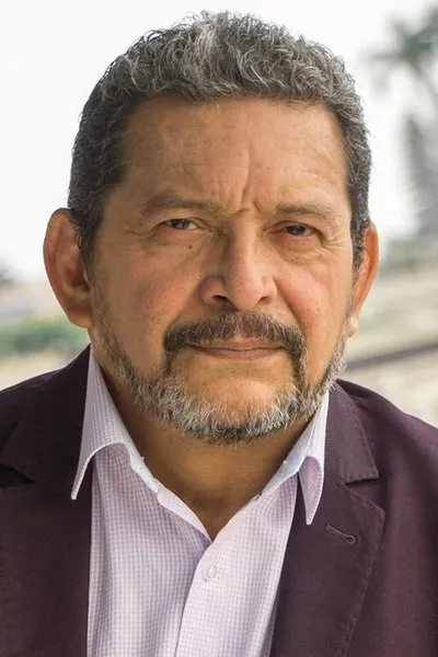 Rosmel Bustamante