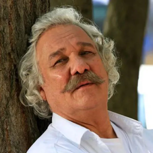 جمشید جهان‌زاده