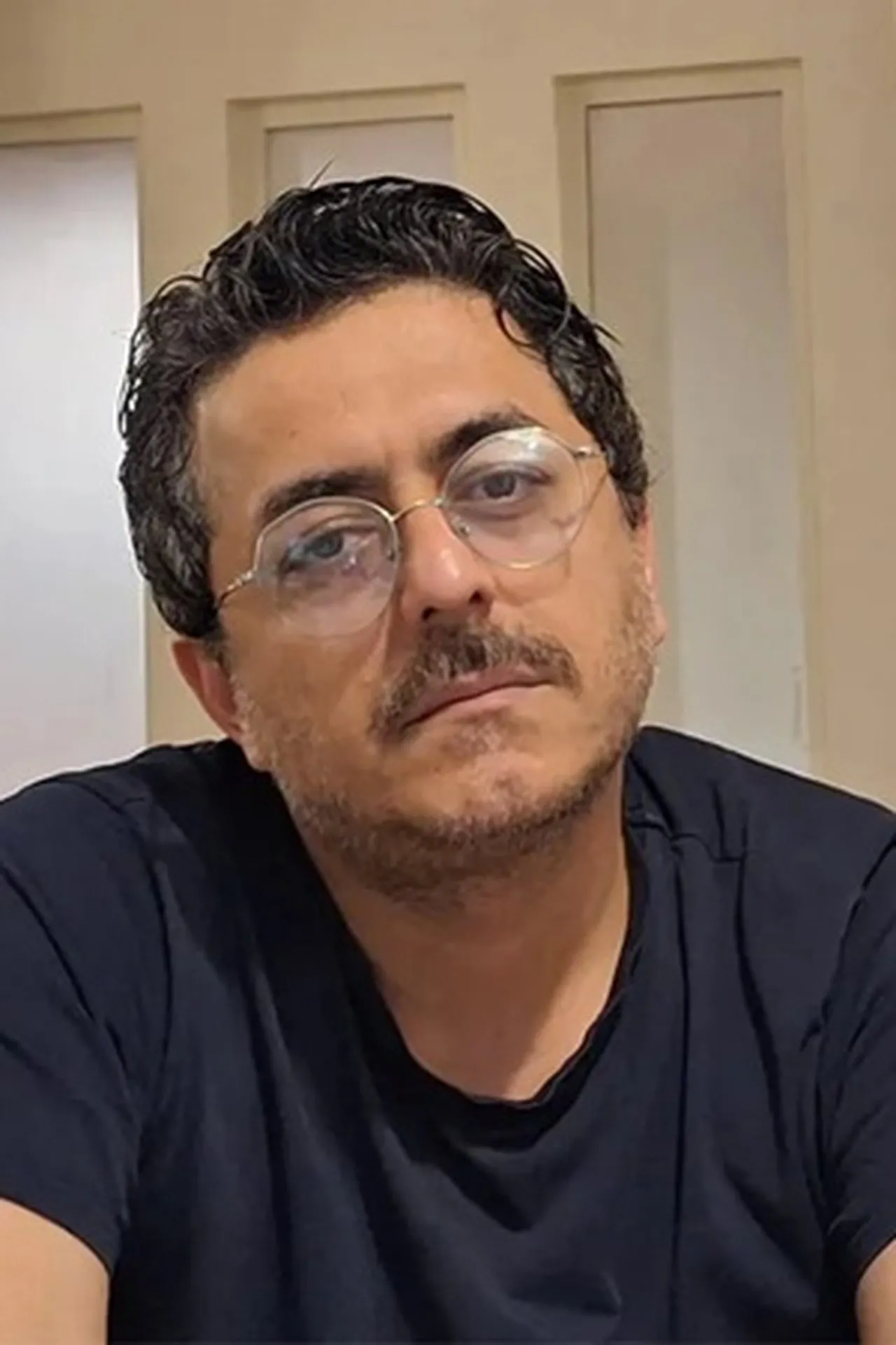 خیام وقار کاشانی